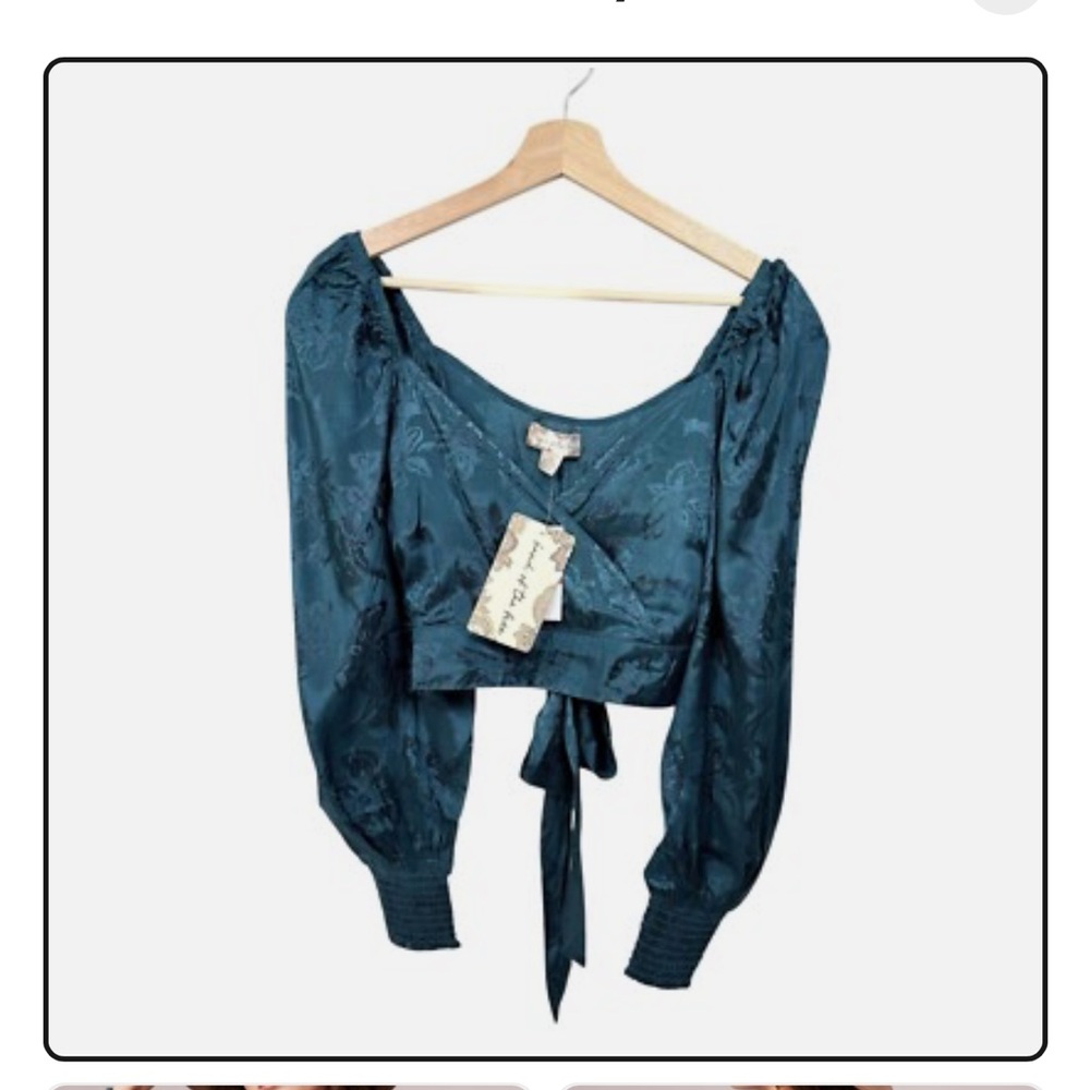 Band of the free Camille crossover crop top size medium deep teal